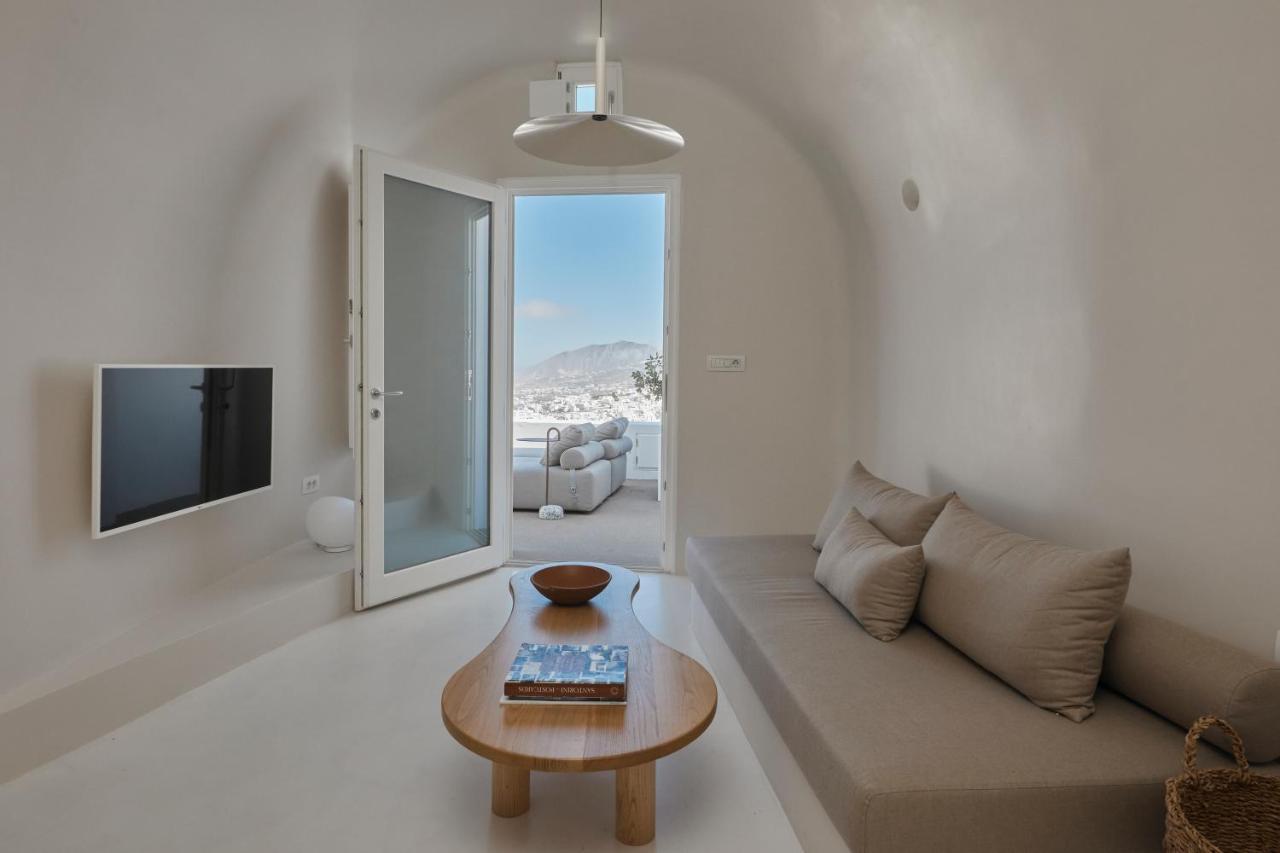 אימרוביגלי Olia Villas & Suites מראה חיצוני תמונה
