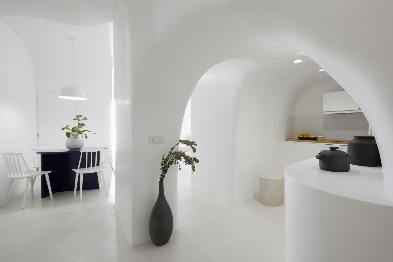 אימרוביגלי Olia Villas & Suites מראה חיצוני תמונה